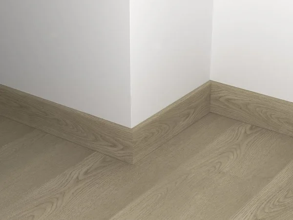 Кварцевый плинтус Alpine Floor Grand Sequoia 11-18 Шварцевальд в Красноярске