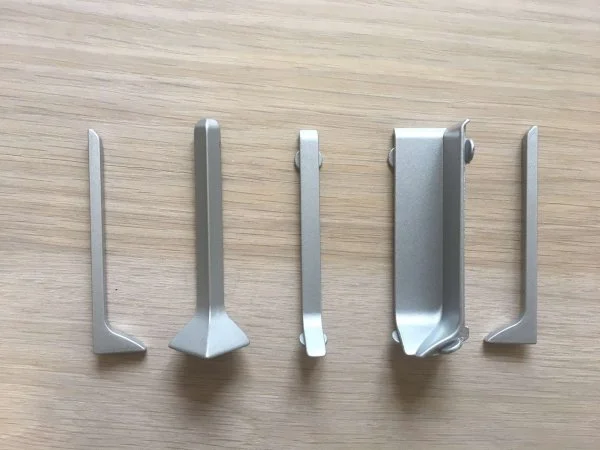 Соединитель для плинтуса ЭлитПроф Плоский 100 (Алюм) в Красноярске