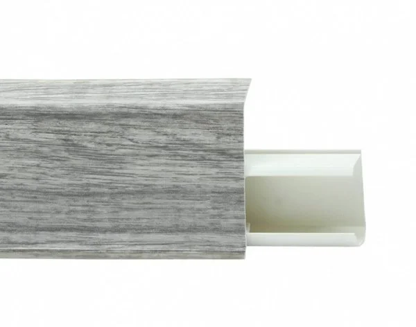 Пластиковый плинтус Royce №534 Дуб Верде (55х23х2200мм) в Красноярске