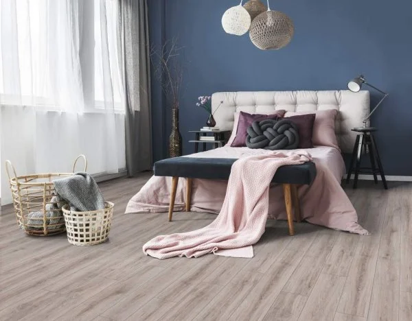 Ламинат Latat Elegante 10 Дуб Азау, 10мм, 33 кл. в Красноярске