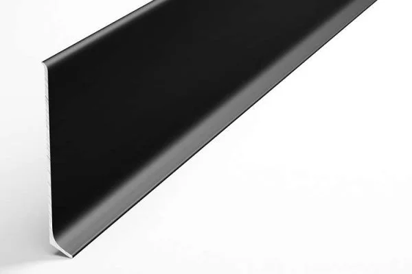 Алюминиевый плинтус Bonkeel ПЛ100 515л Черный (95,1х11,2х2500мм) в Красноярске
