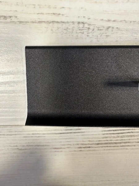 Алюминиевый плинтус Bonkeel ПЛ80 515л Черный (78,5х11,2х2500мм) в Красноярске