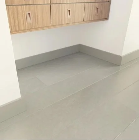 Плинтус NMC Wallstyl FD2S (110х15х2000 мм) в Красноярске