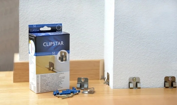 Клипсы для плинтуса Tarkett (50 шт.) в Красноярске